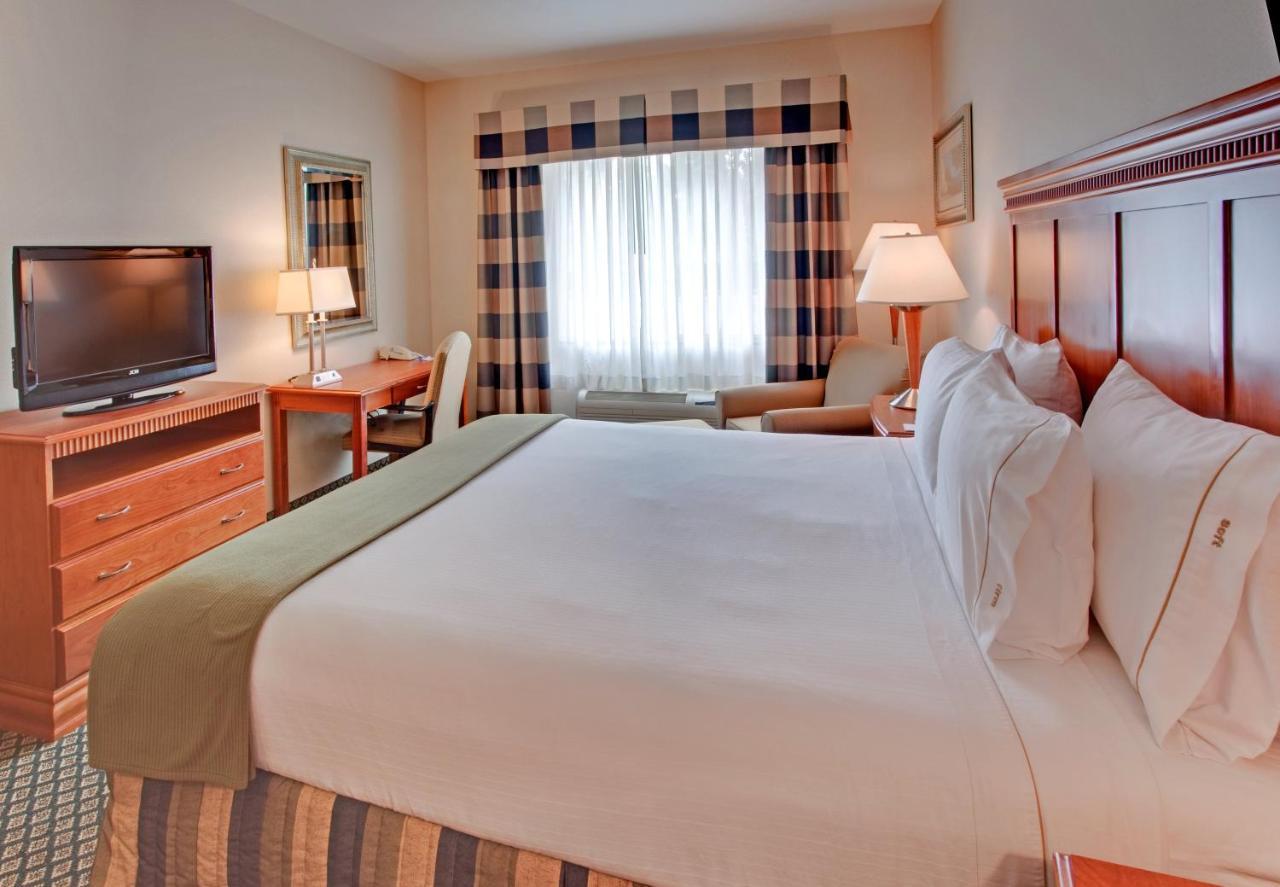 Holiday Inn Express Hotel & Suites Ontario Airport-Mills Mall By Ihg Ранчо Кукамонга Екстериор снимка